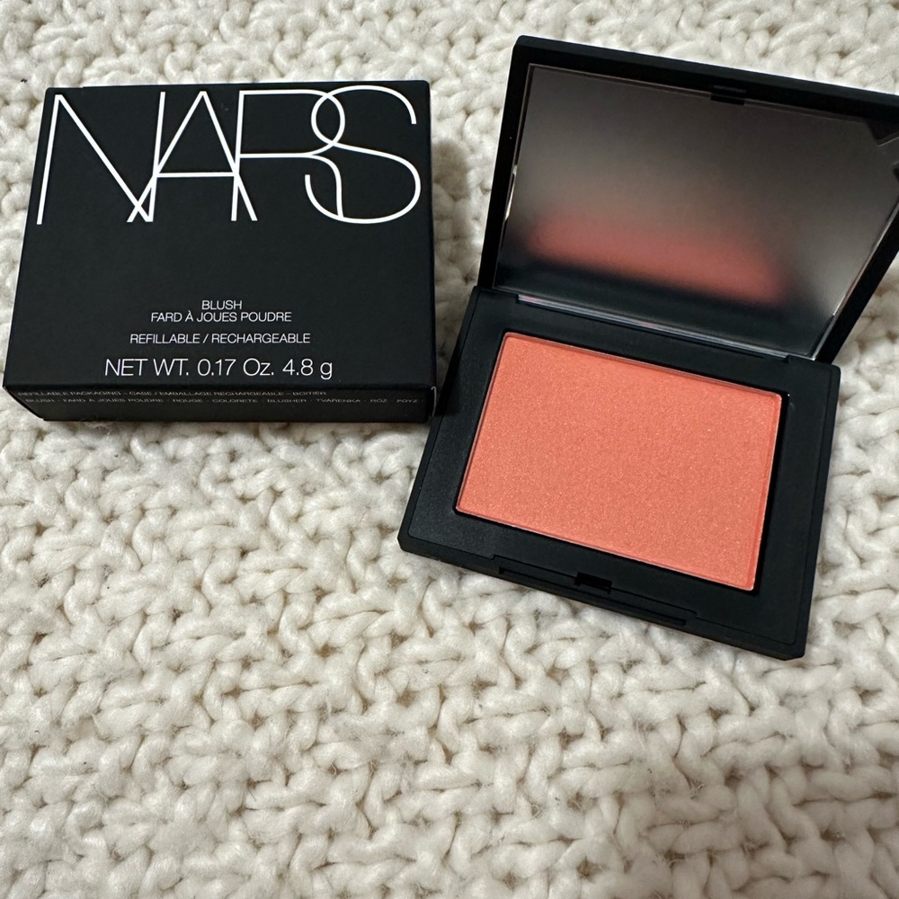 NARS Blush in color: TORRID. BRAND NEW